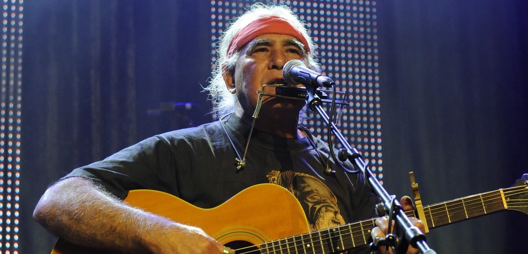 Kev Carmody Live