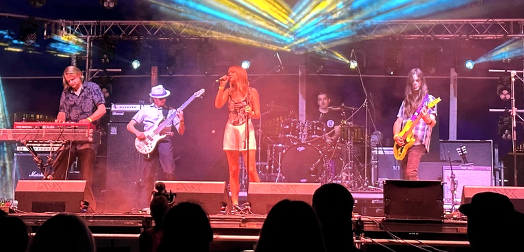Abi Muir Live 2022